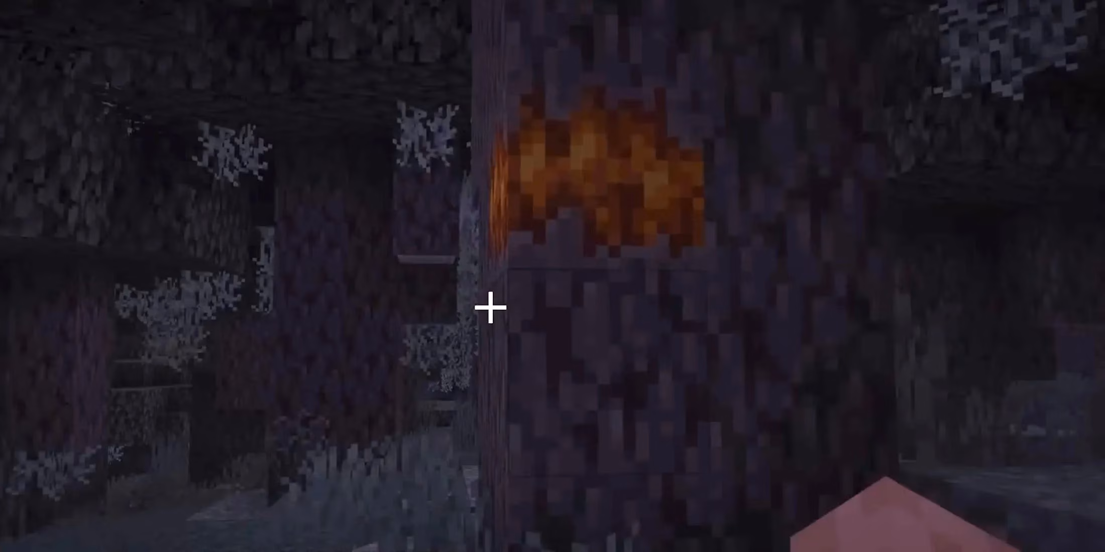 the-pale-garden-minecraft-s-eerie-new-frontier-image-3